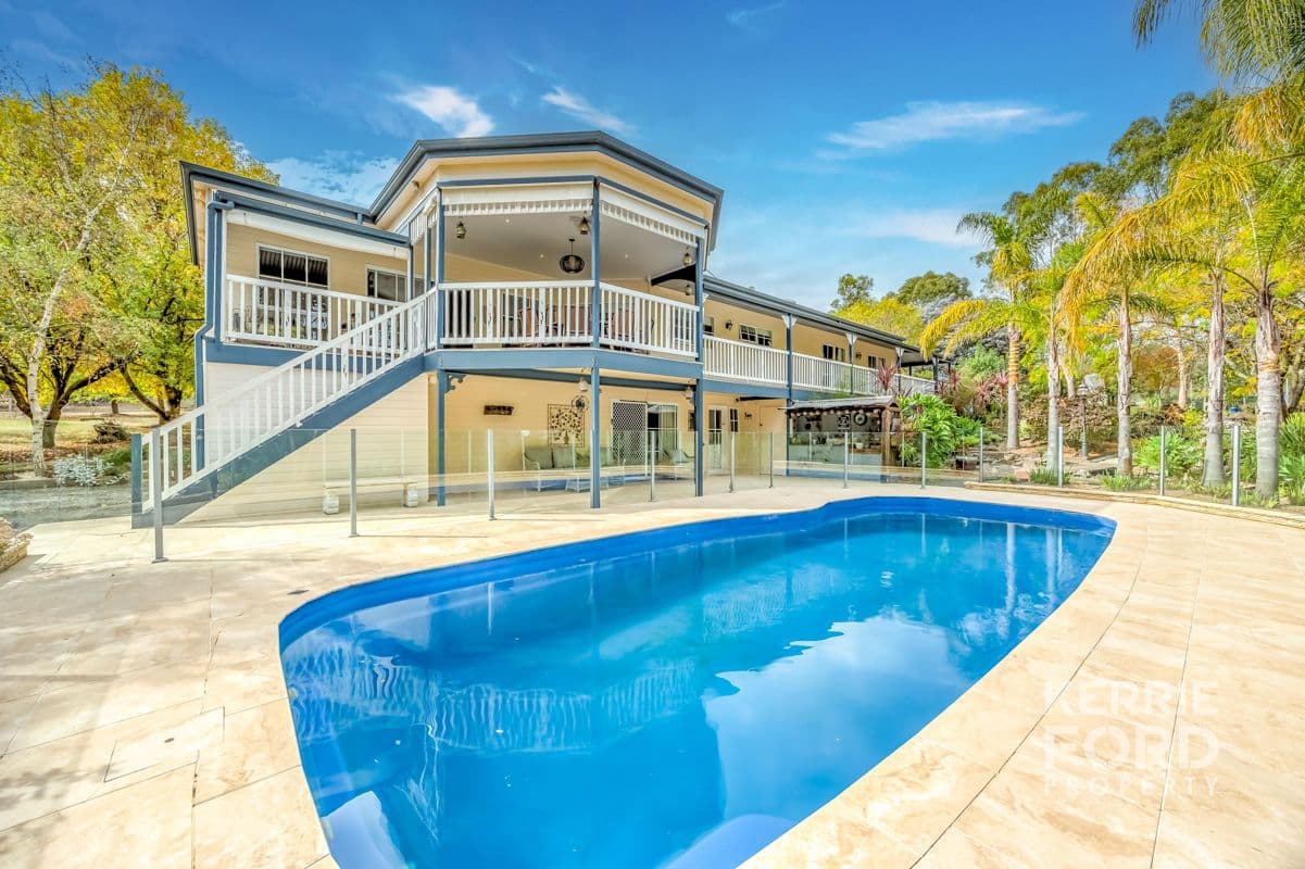 86 Warren Terrace