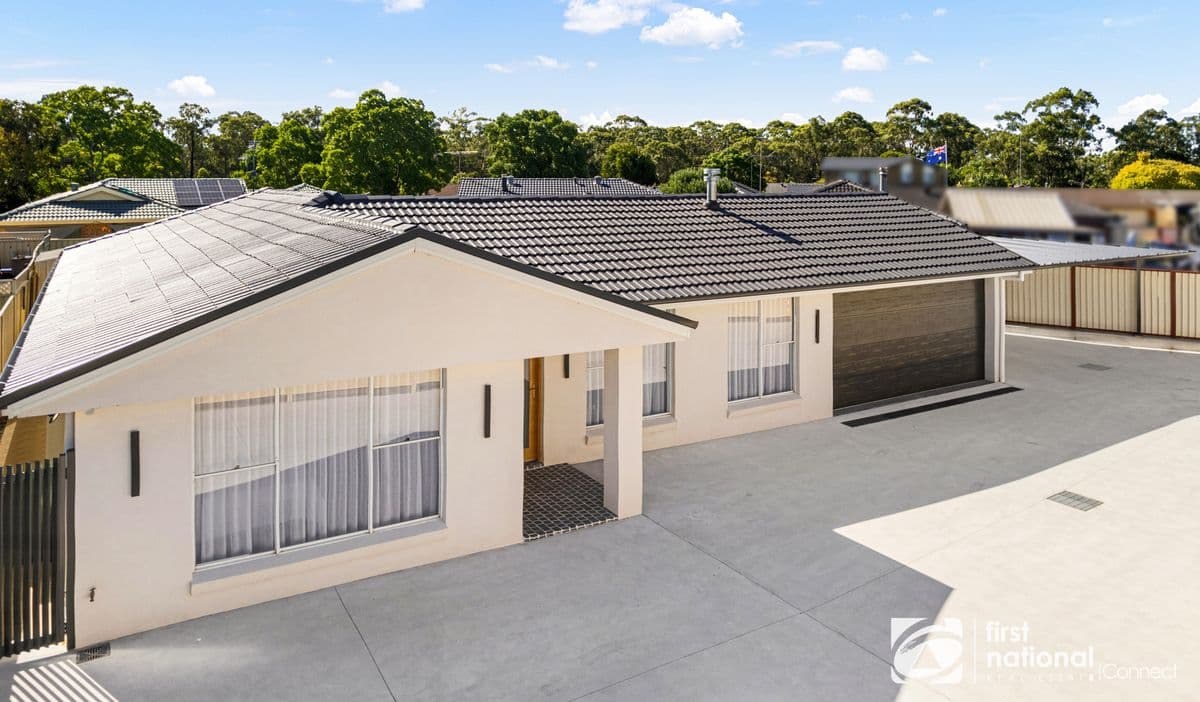 12 Scarsborough Crescent
