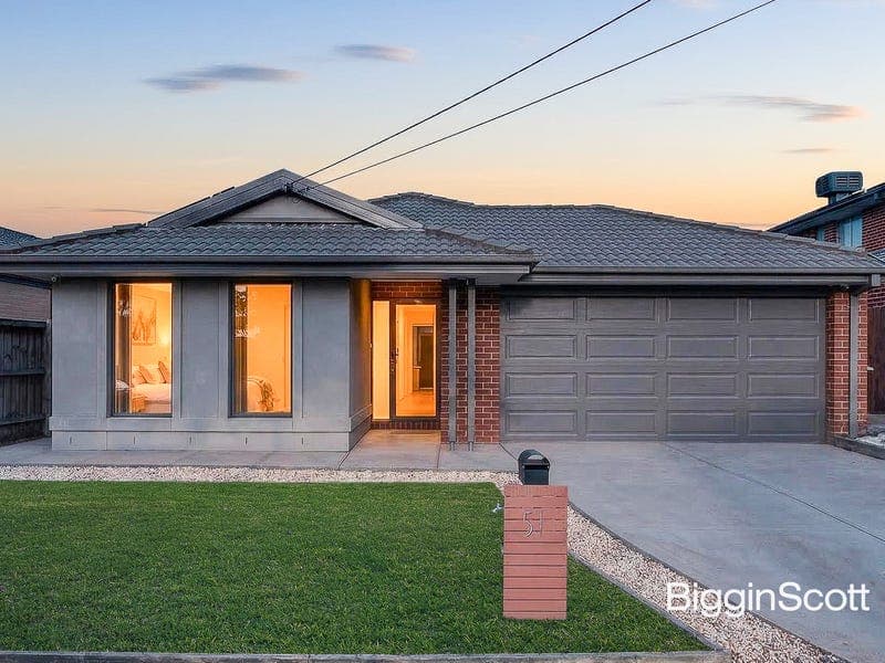 51 Morningside Boulevard, Cranbourne West
