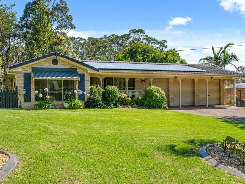 25 Lochaven Drive, Bangalee