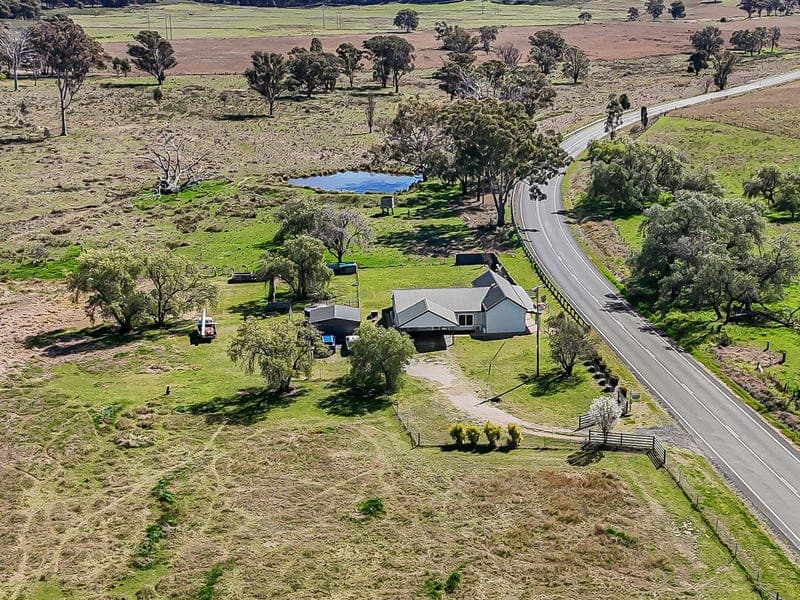 1018 Castlereagh Highway, Beryl