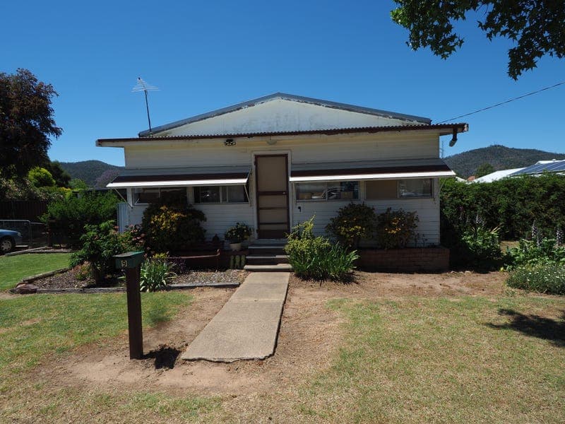 9 Riddell Street