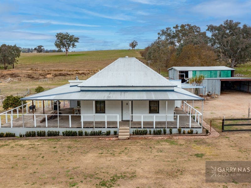 321 Moyhu-Hansonville Road, Hansonville