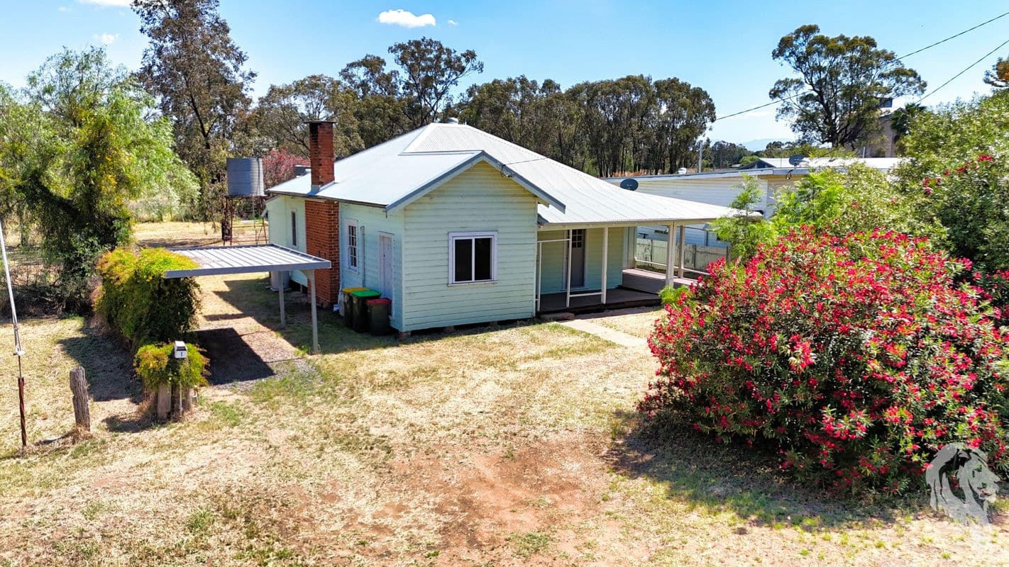 1 Baranbah Street