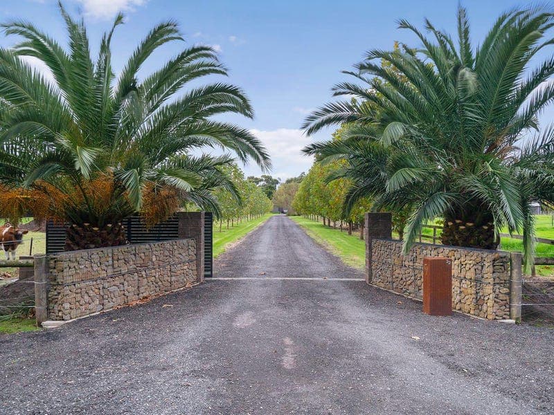 32 Greenpatch Drive, Bangholme