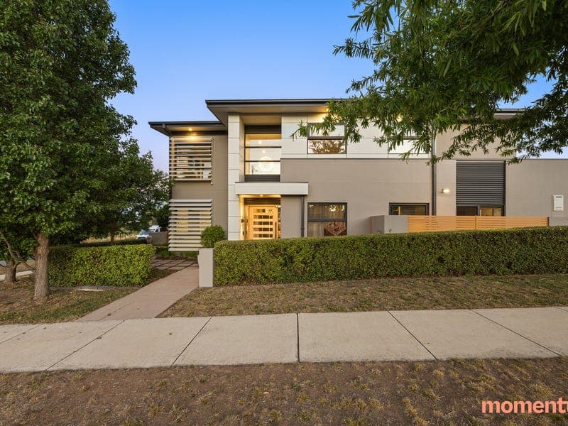 52 Lindsay Pryor Street