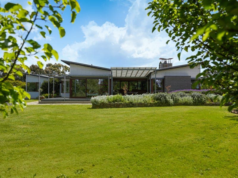 1071 Kyneton-Metcalfe Road