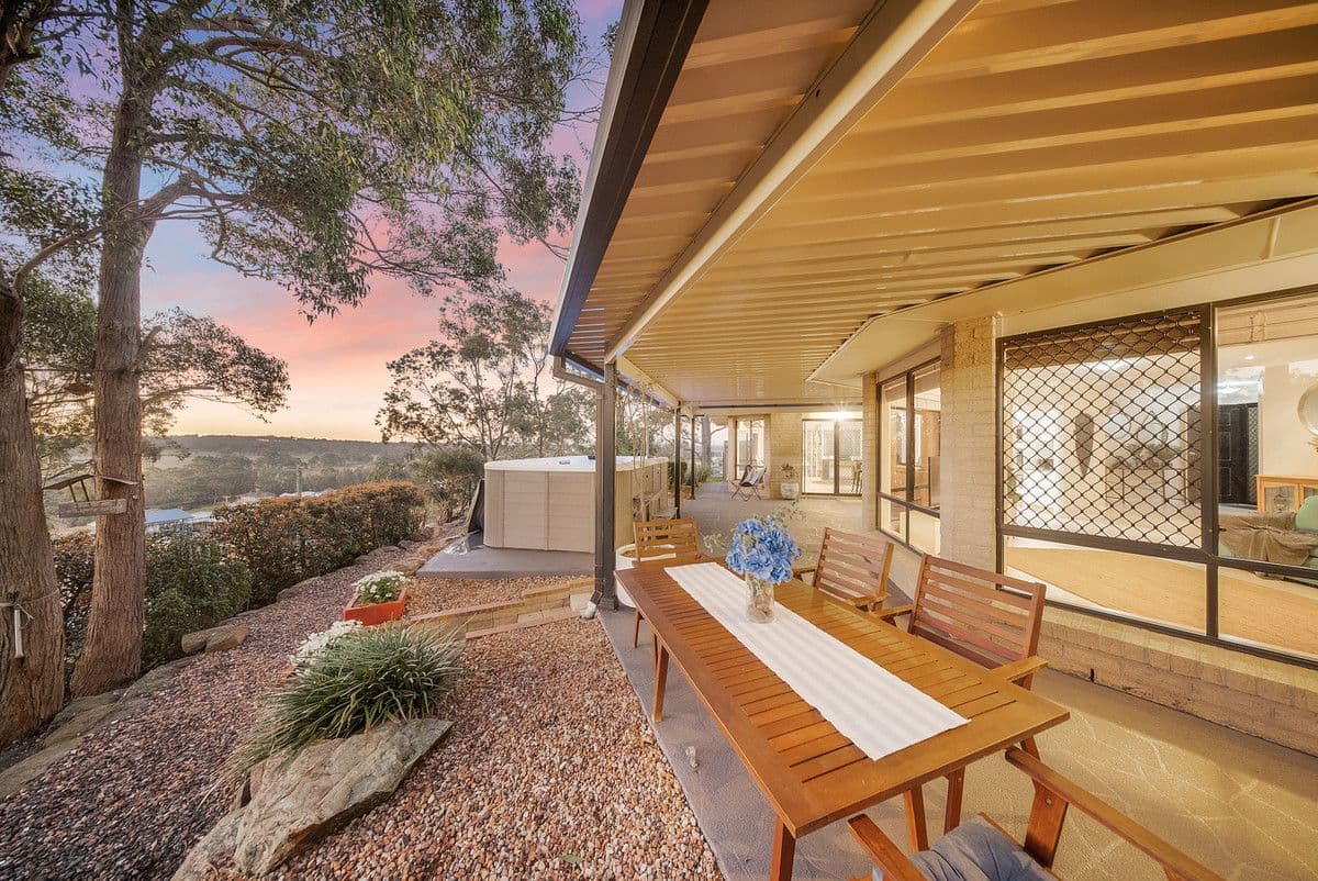 155 Mathieson Street