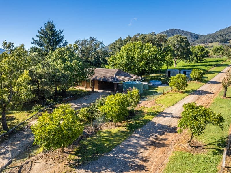 1454 Yackandandah-Dederang Road