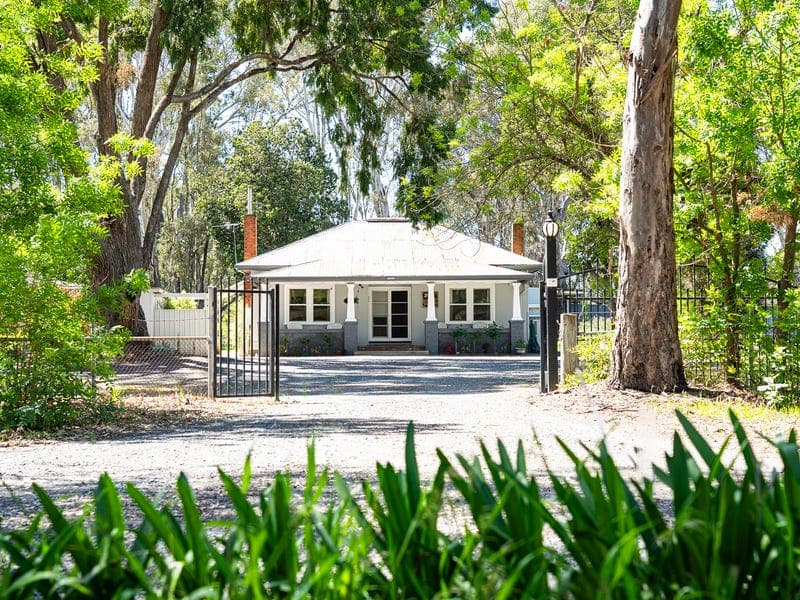 2543 Midland Highway