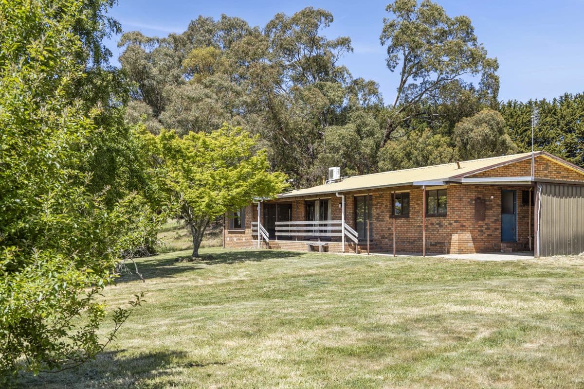 424 Pipers Creek Road