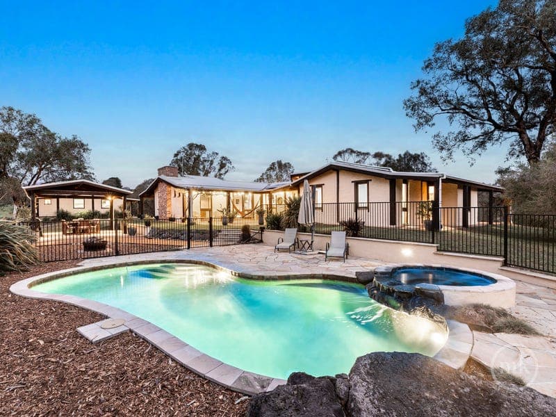 130 Cottles Bridge-Strathewen Road, Cottles Bridge