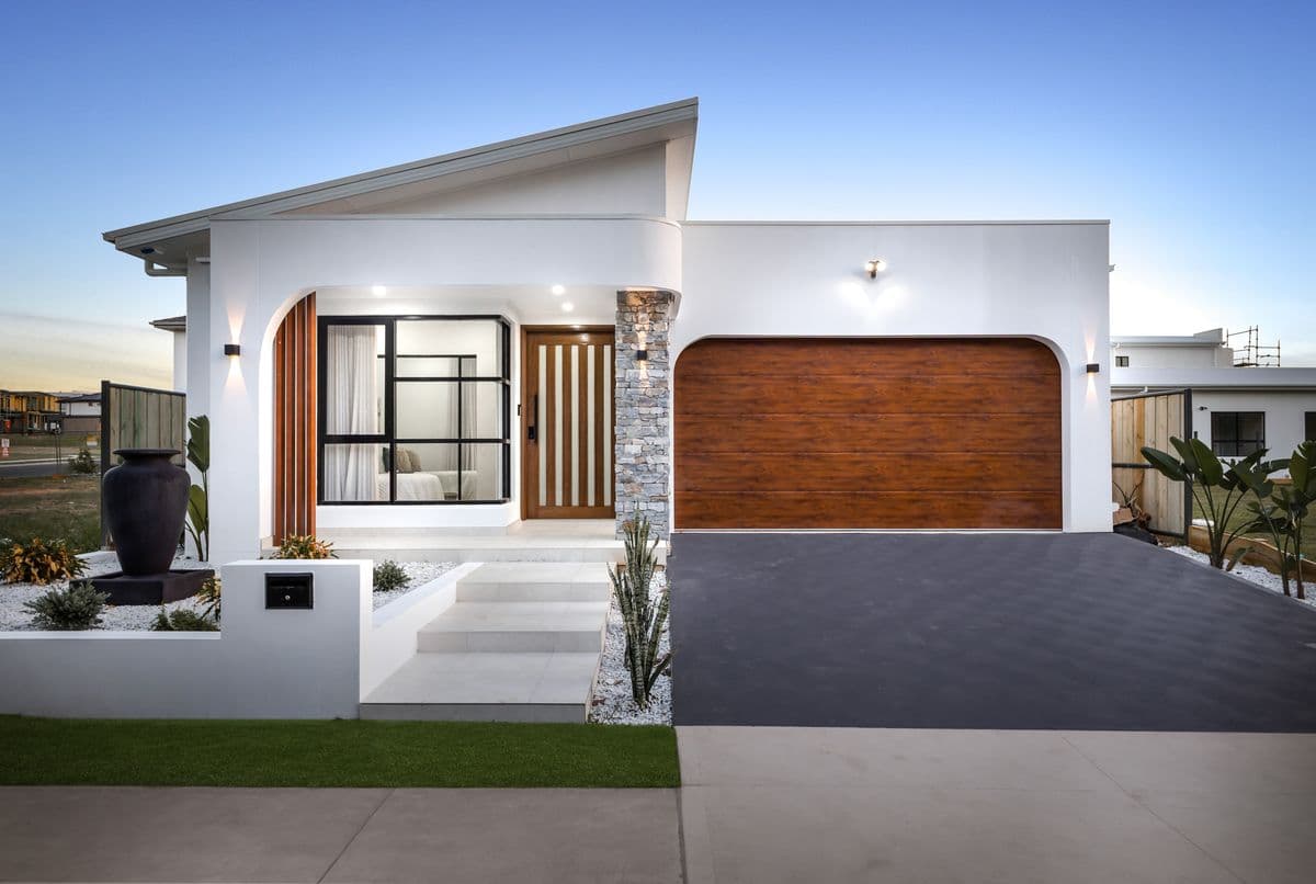 220 Mount Carmel Drive