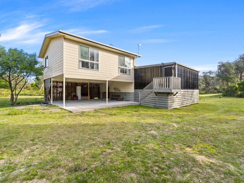 13 Valencia Way, Glomar Beach