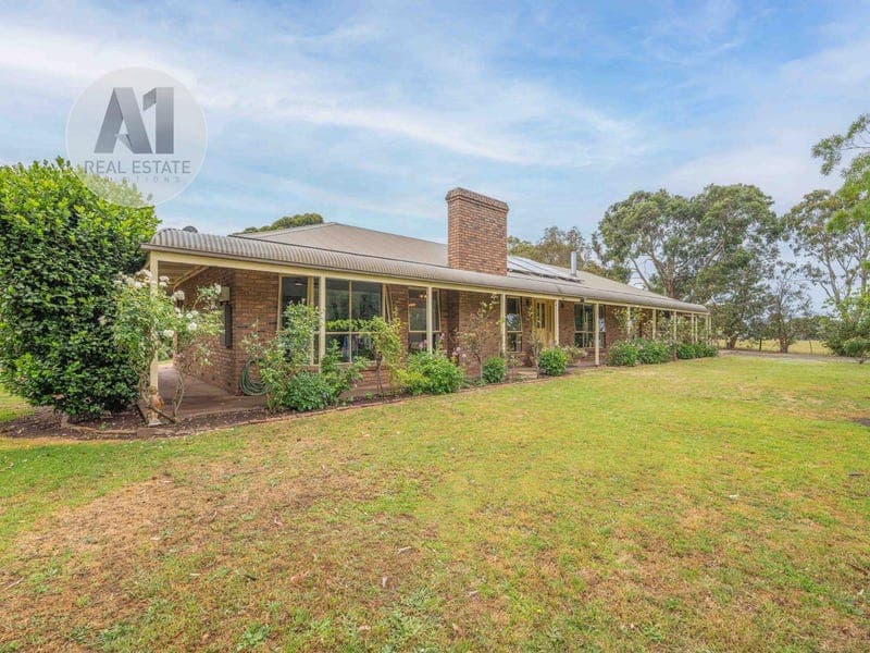 694 Portland-Nelson Road, Portland North