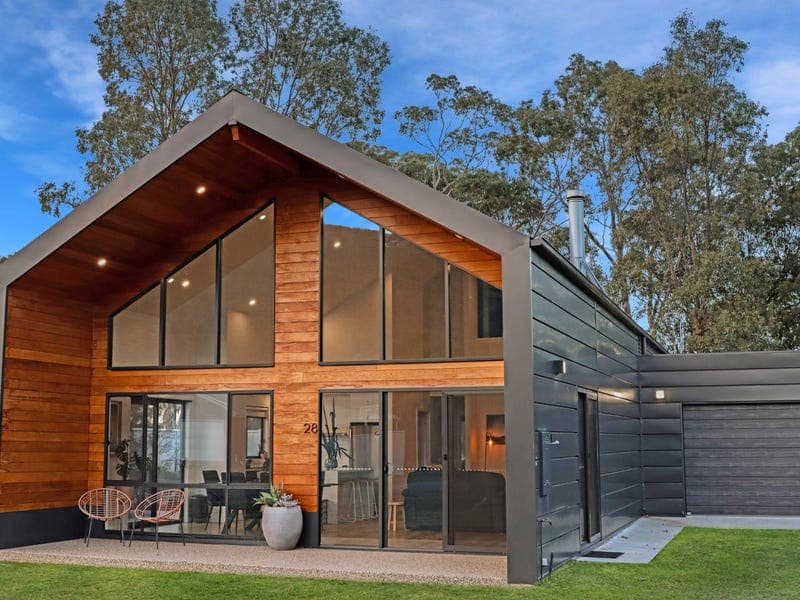 28 Clematis Drive, Halls Gap