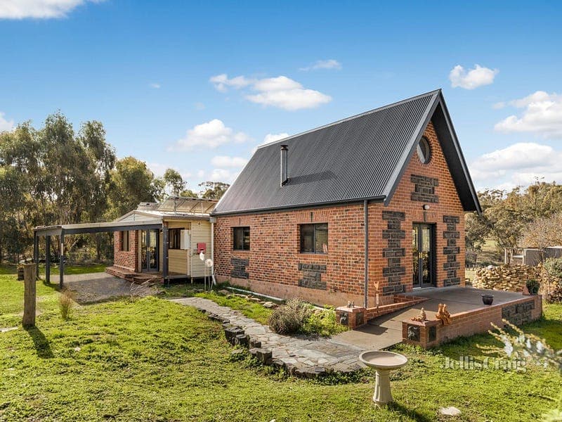 52 Stevens Road