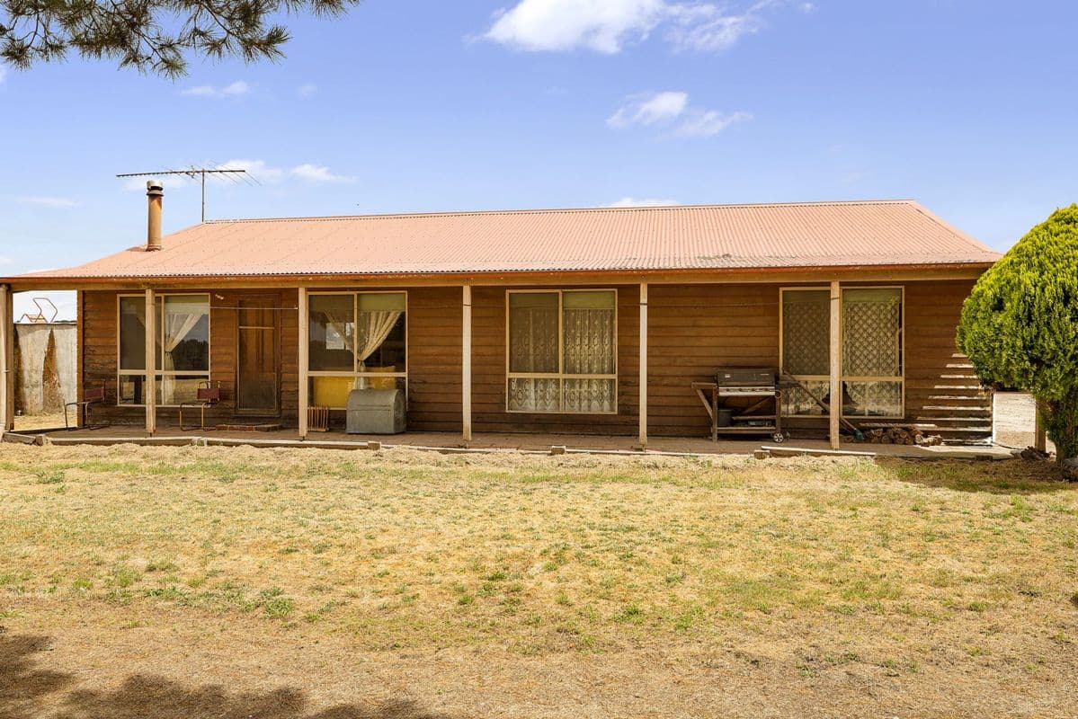 424 Brisbane Ranges Road