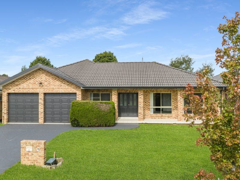 7 Blackett Place, Bowral