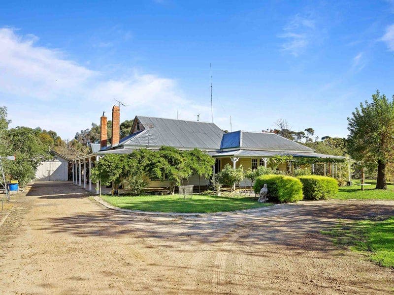 6528 Donald-Stawell Road, Callawadda