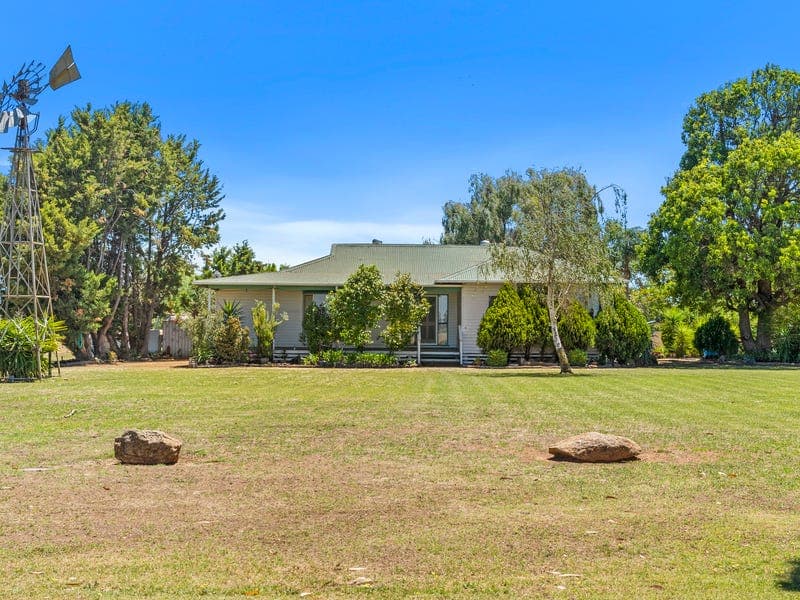 633 Blamey Road