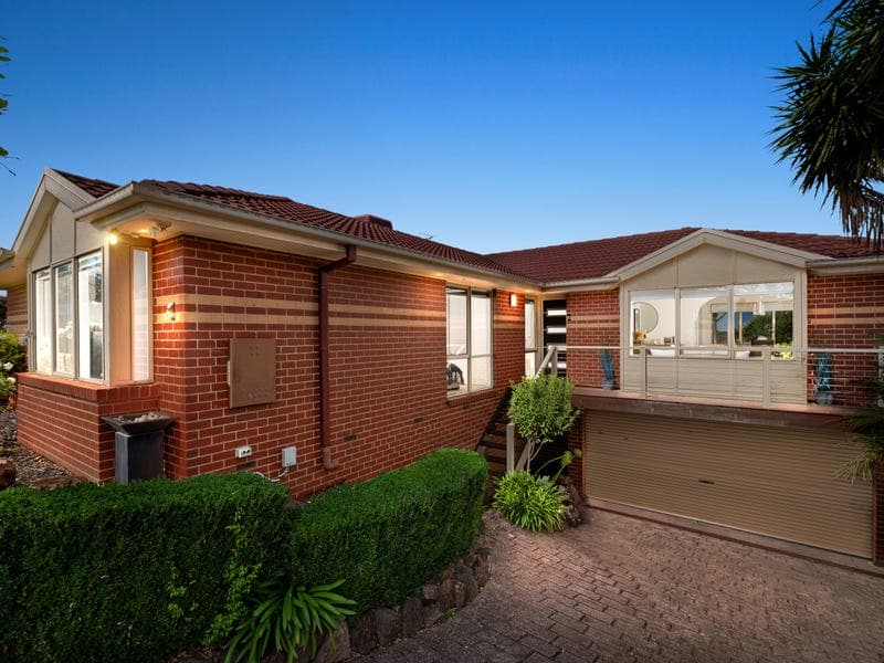 12 Appleberry Place, South Morang