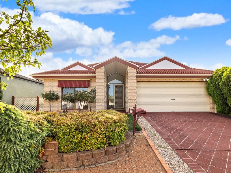 22 Dulverton Street, Amaroo