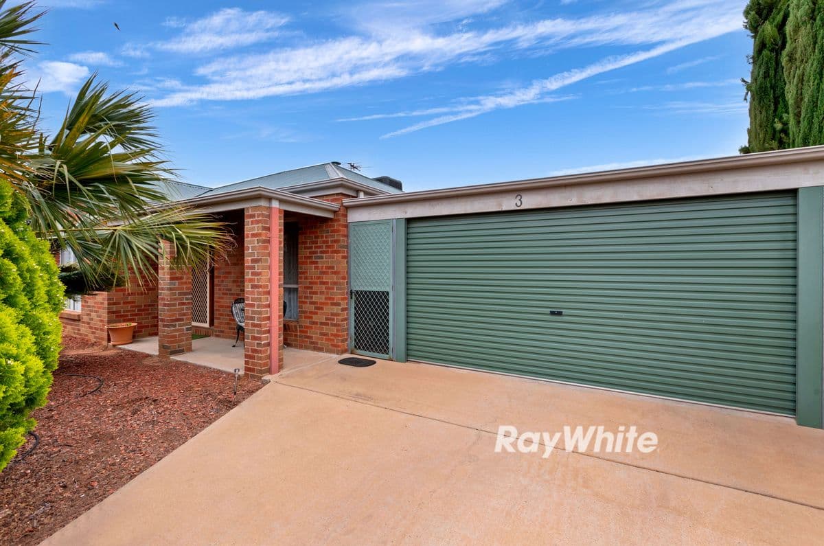 3 Rosedale Court