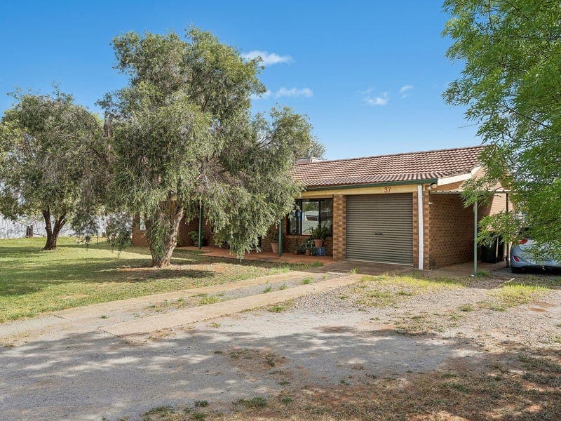37 Mulga Street