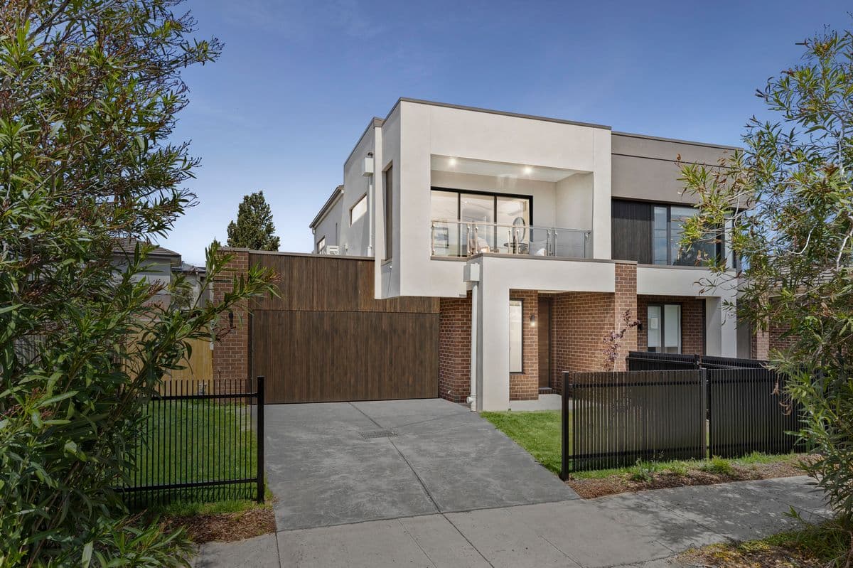 49 Clarks Road