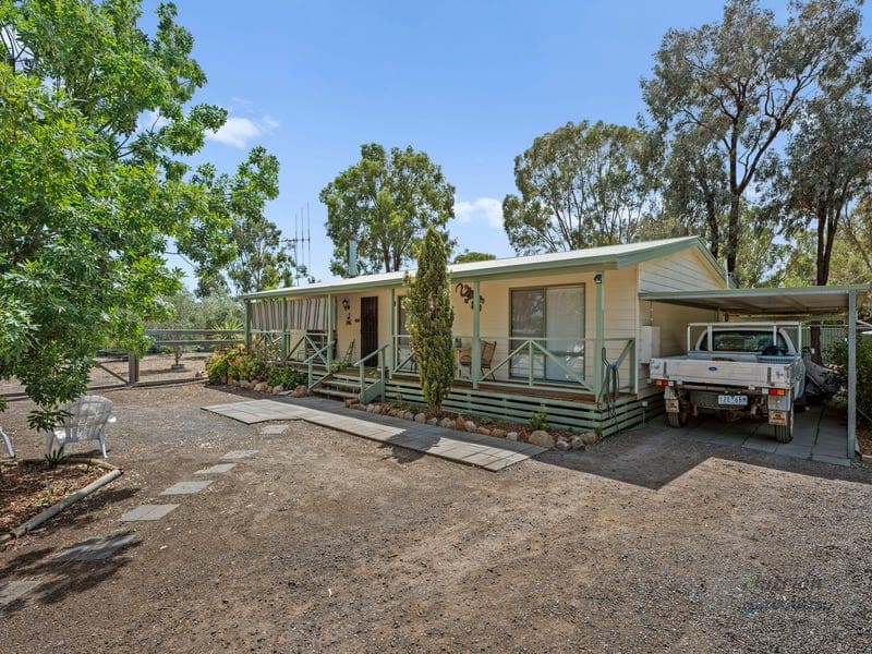 22 Mitchell Street, Violet Town