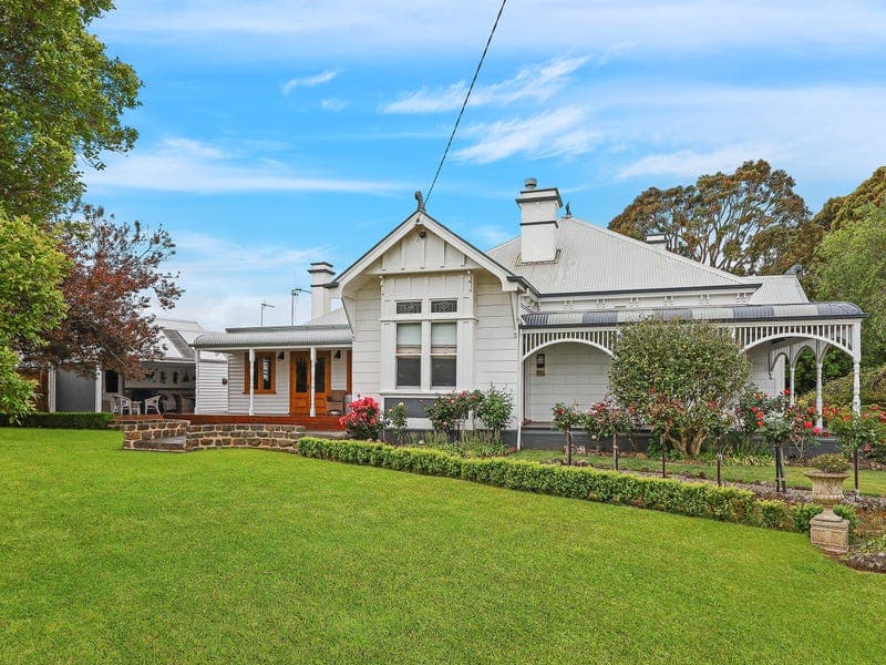 30 High Street, Koroit