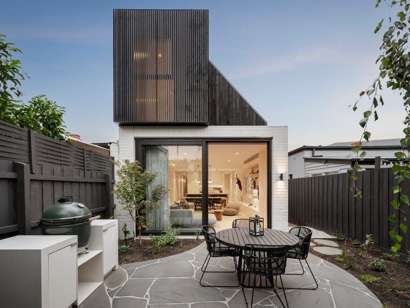 79 Chomley Street