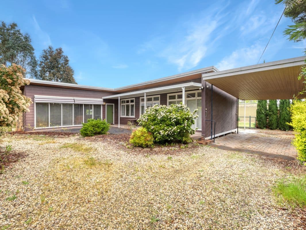 5 Fisher Lane