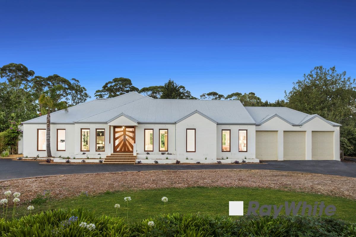 2 Bellbird Place