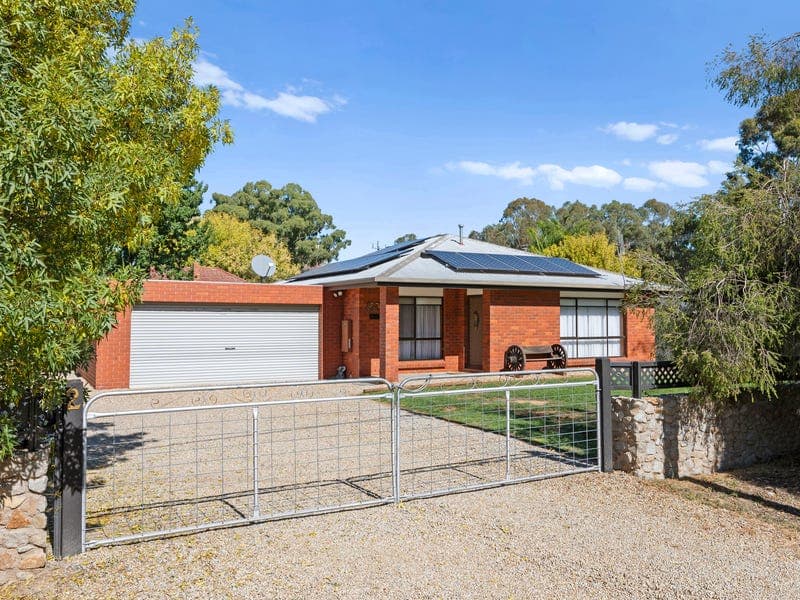 2 McCallum Street, Devenish