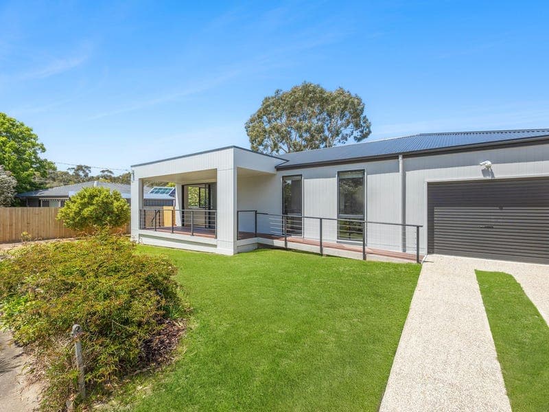 31 Butterworth Crescent, Anglesea