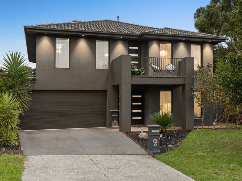 12 Prospect Way, Officer