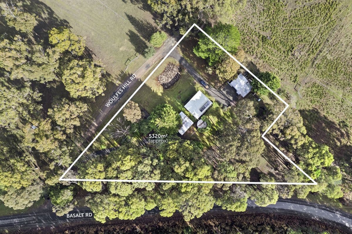 35 Basalt Road