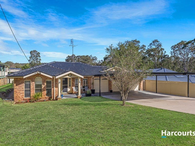 6 Stirling Street, Abernethy
