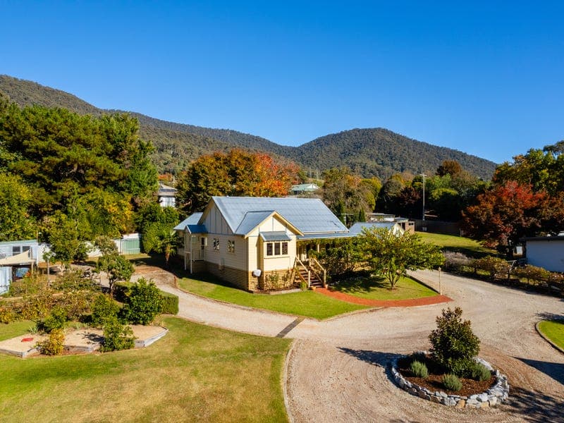 29-31 Kiewa Valley Highway, Tawonga