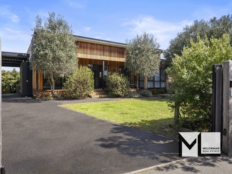 22 Tiberius Road, St Andrews Beach