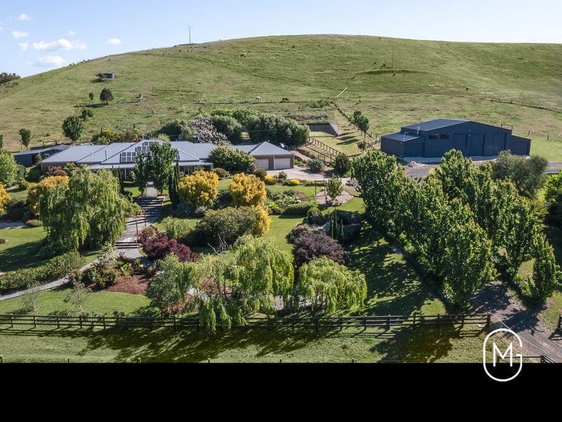 1090 Strath Creek Road