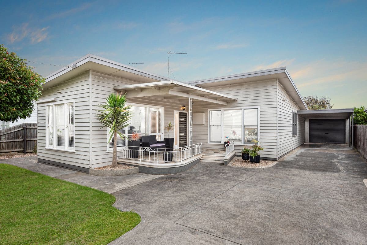 43 Watsons Road