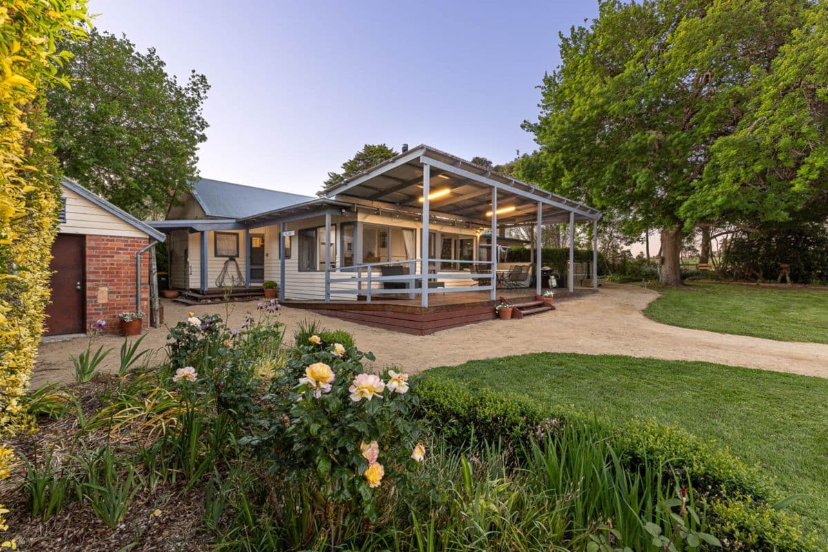 309 Pryors Road