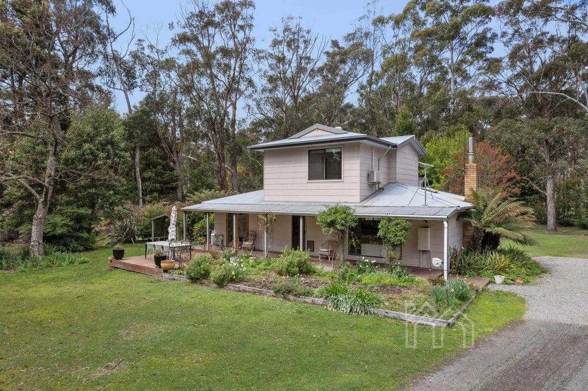 155 GAYS ROAD