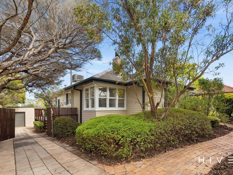 27 MACDONNELL STREET