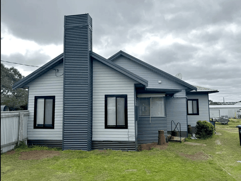 2200 Mortlake-Ararat Road, Woorndoo