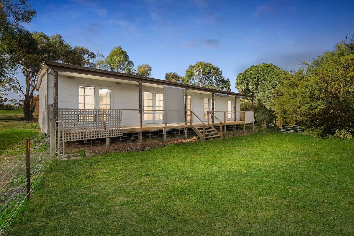 7 Mountview Close