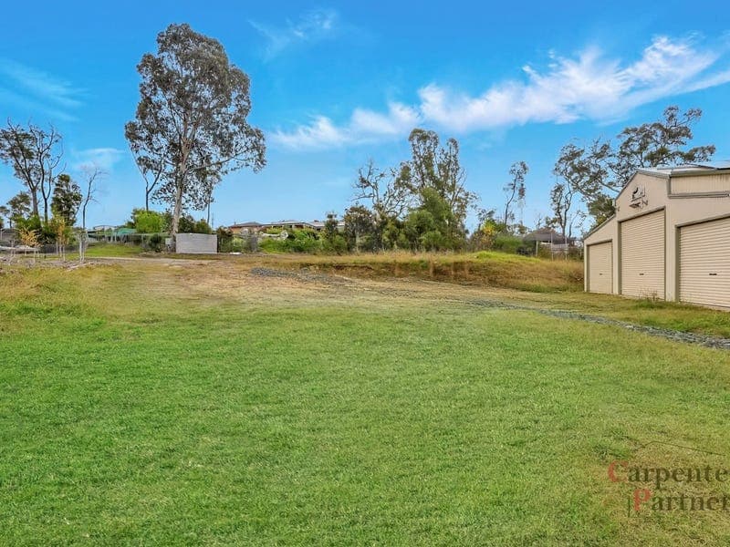 43 Railway Parade, Balmoral Village